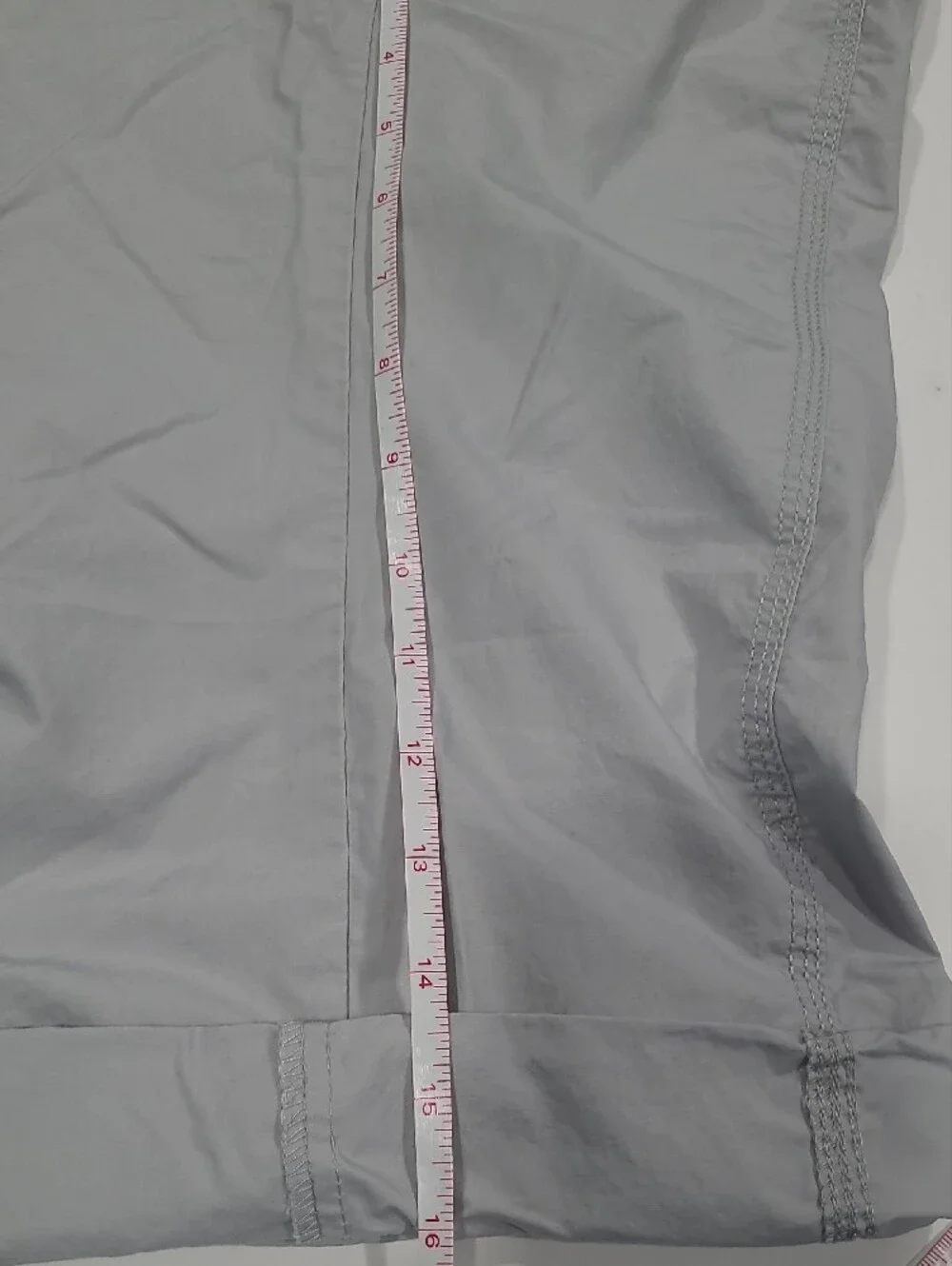 Calvin Klein Womens Light Gray Cargo Shorts - Casual Drawstring Waist Sz M/M